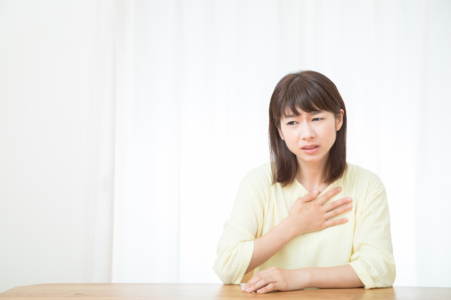 「薬でも治らない動悸・息苦しさ」〜自律神経の視点で見ると〜